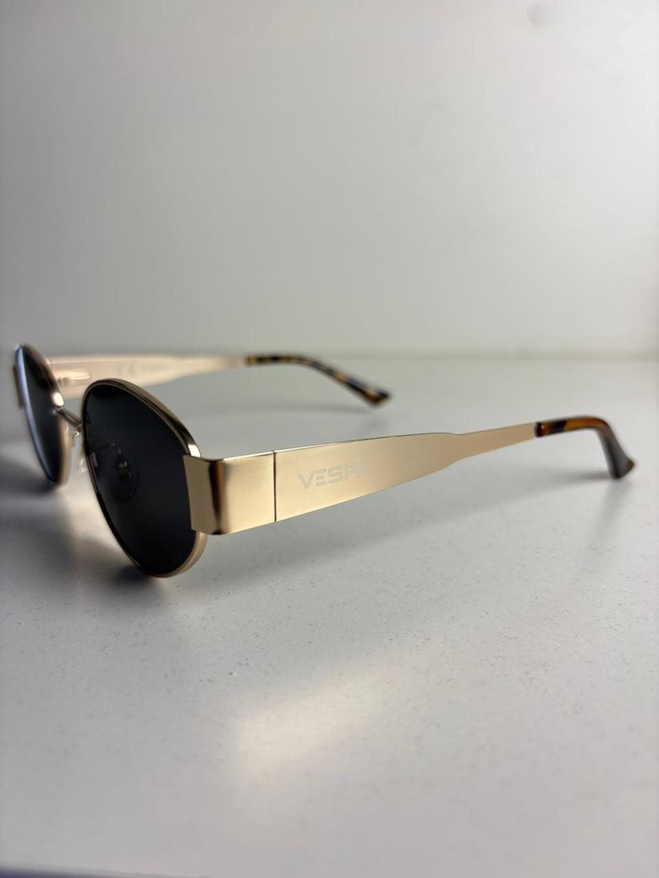 Lente de sol Vespa Polarizado DYVE086 C5