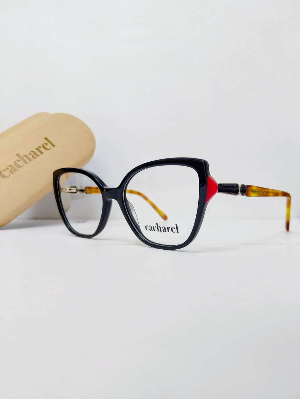 Lente optico modelo CA246 C2 CACHAREL